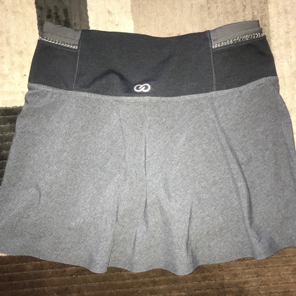 CALIA Gray Golf Skort - Picture 2 of 5